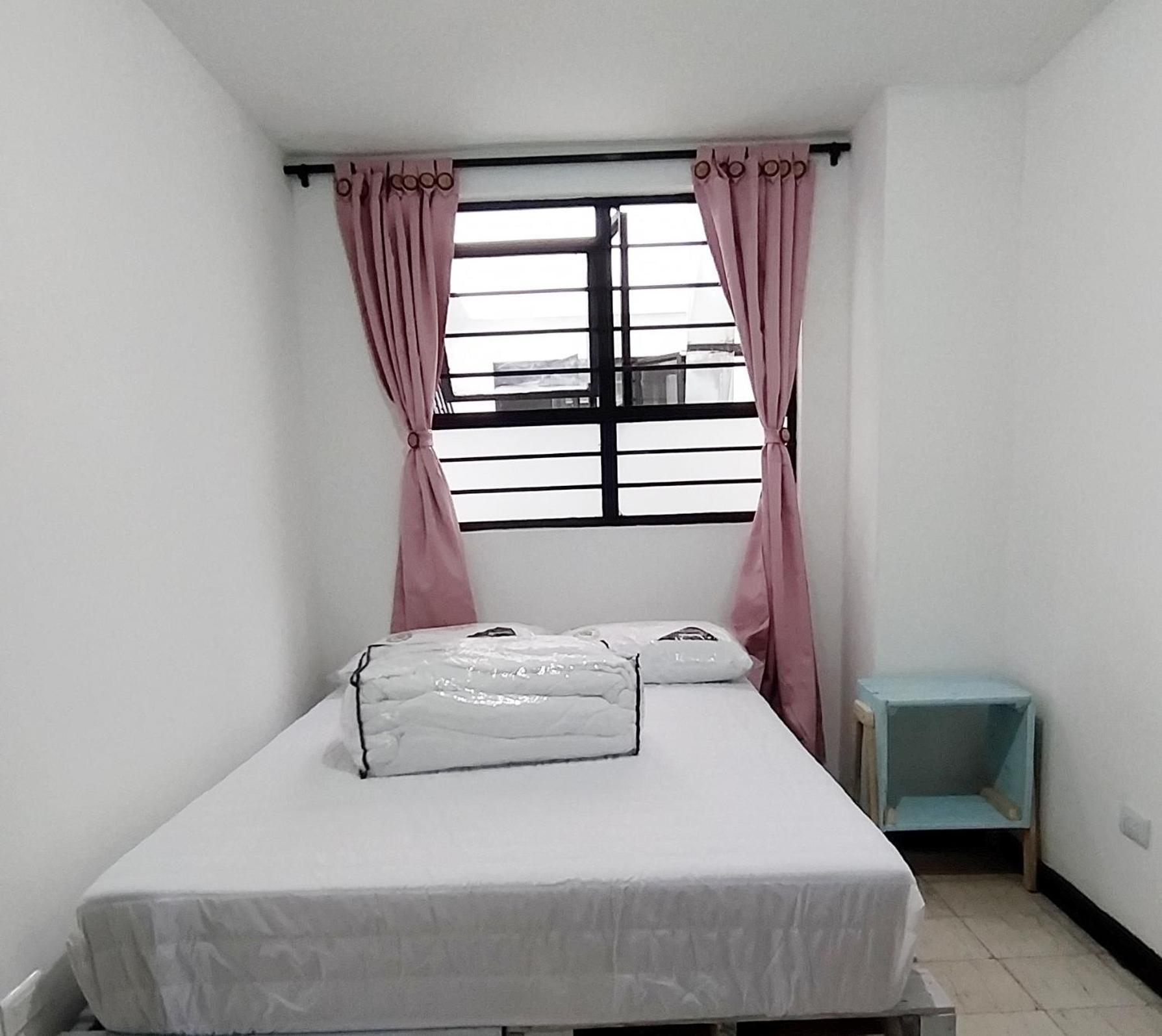 Casa de Luz Hostal Cali Quarto foto